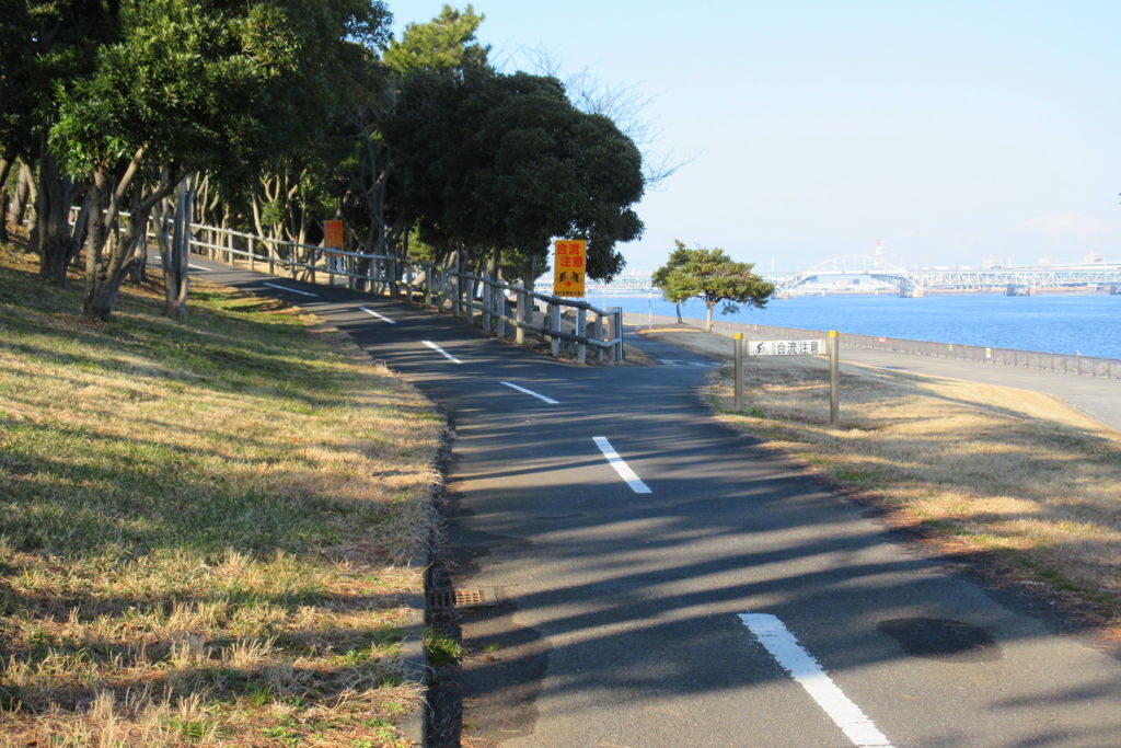 潮風を浴びながらベイサイドサイクリング 若洲海浜公園 江東区立若洲公園 東京都 Enjoy Sports Bicycle